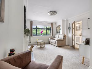 Photo 27- click for photo gallery